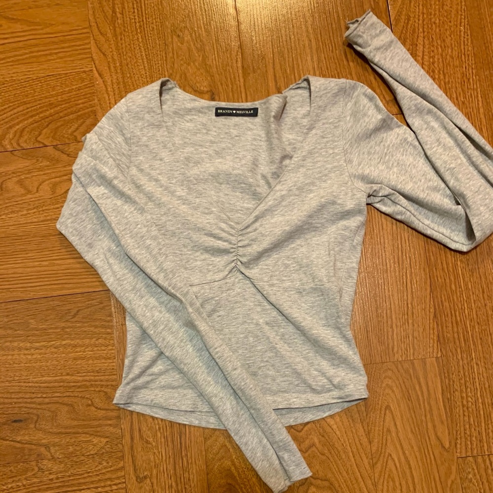 Brandy Melville Long Sleeve